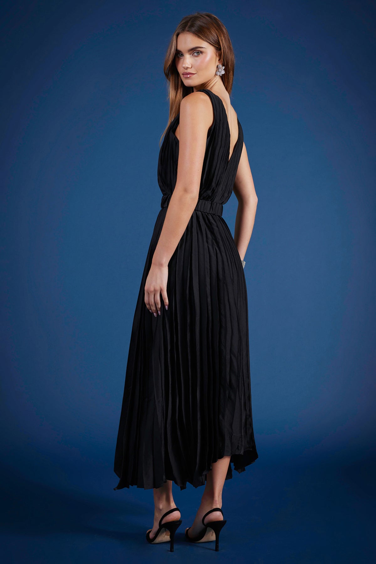 Highbrow Pleat Dress – Bishop + Young Highbrow Pleat Dress – Bishop + Young